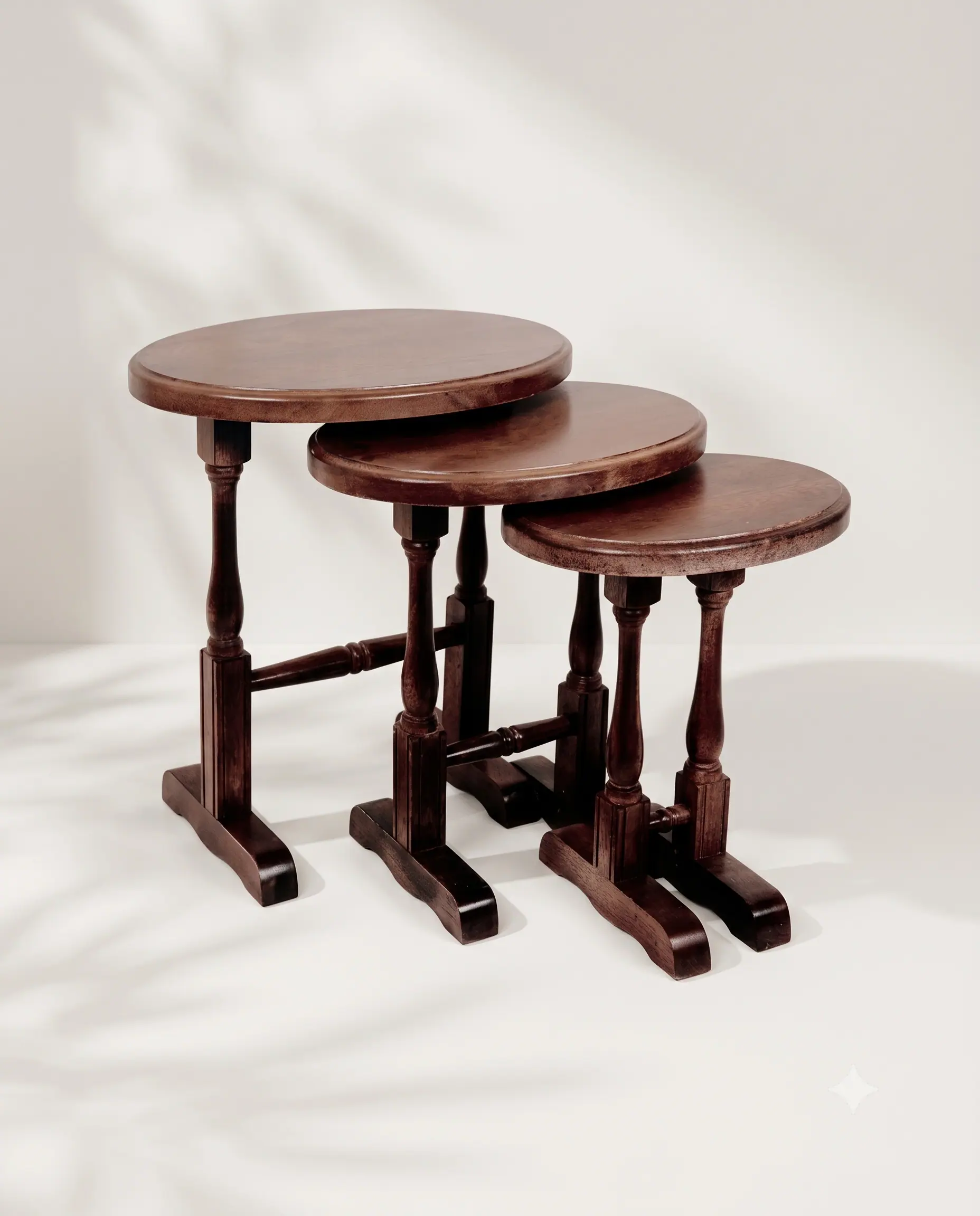 Conjunto de mesas lateral Oval
